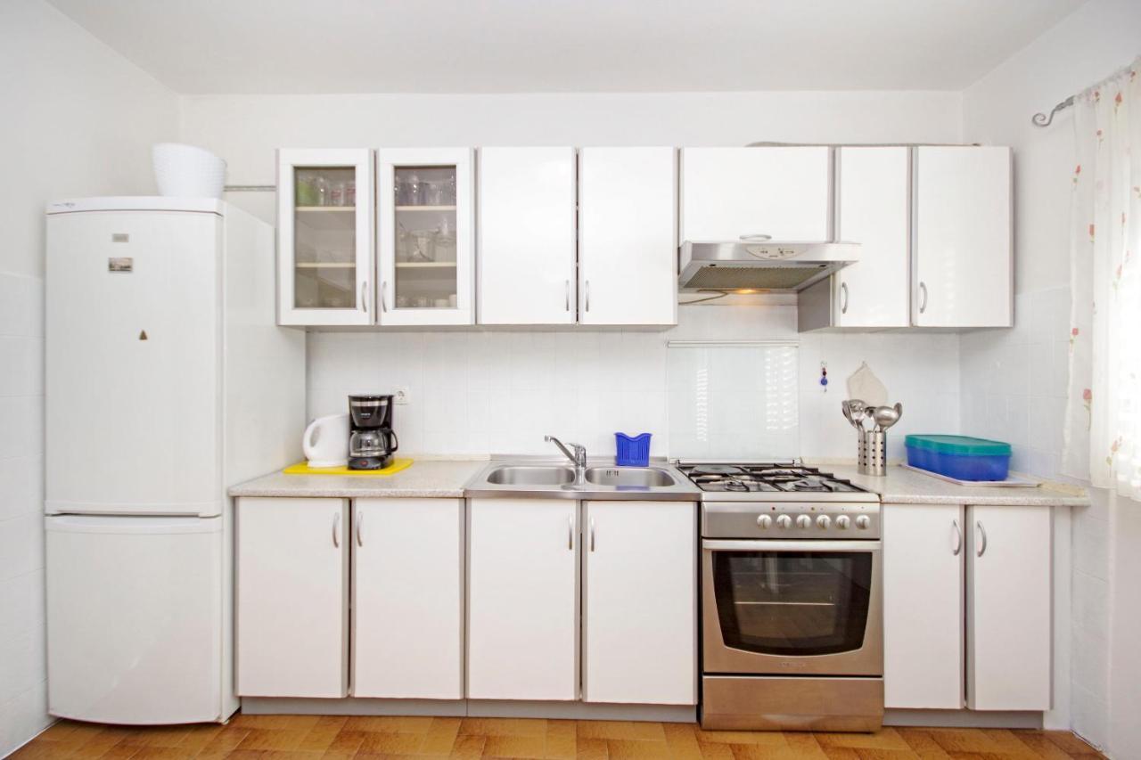 Apartment Danica Макарска Экстерьер фото