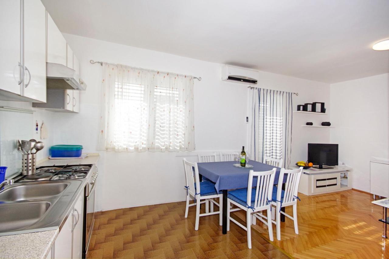Apartment Danica Макарска Экстерьер фото